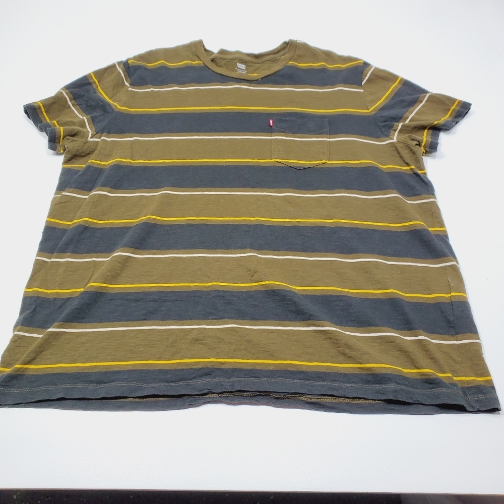 Levis T-Shirt Men Size 3XL Short Sleeves Crewneck Striped Multicolor Pocket